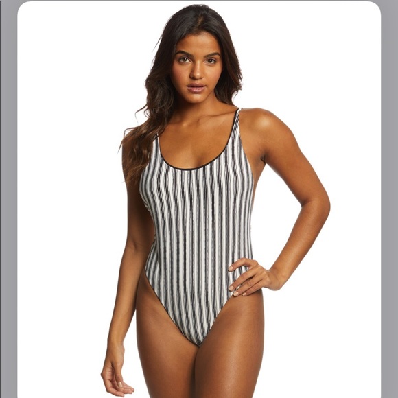Billabong Get In Line One Piece - Picture 1 of 2